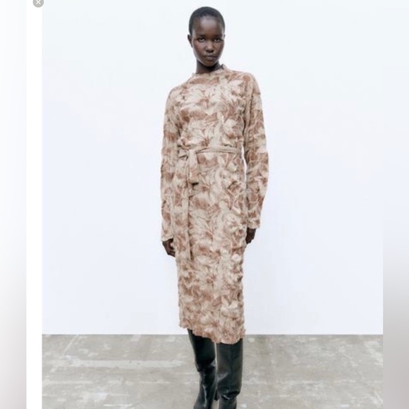 Zara Printed Jacquard Tie Waist Crinkle Wrinkle Effect Long Sleeve Midi Dress - Picture 1 of 9